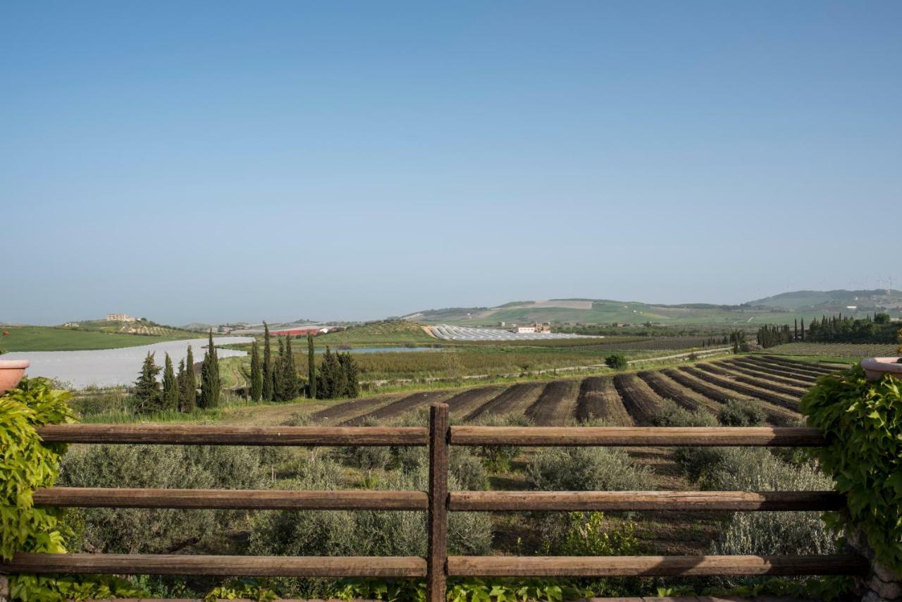 Agriturismo Baglio Lauria Campobello di Licata Exteriör bild